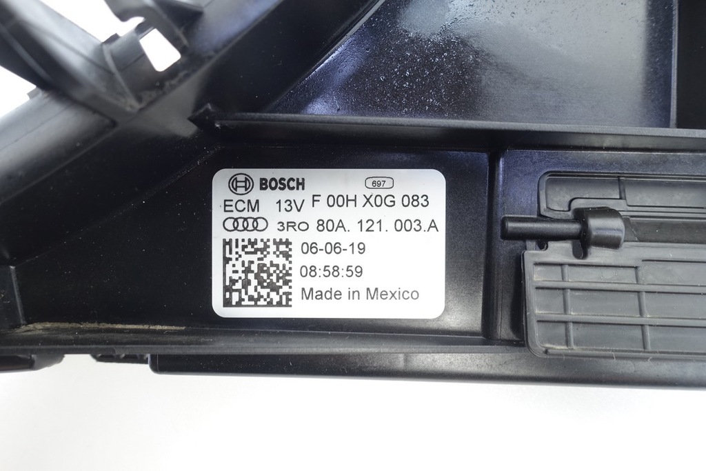 ΚΑΛΥΜΜΑ ΑΝΕΜΙΣΤΗΡΑ ΚΑΛΟΡΙΦΕΡ AUDI Q5 80A121003A Product image
