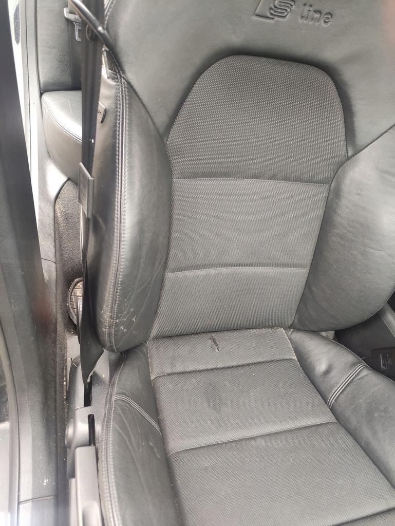 Audi A4 B7 S line sedan, δερμάτινα καθίσματα + πλαϊνά πάνελ, headliner Product image