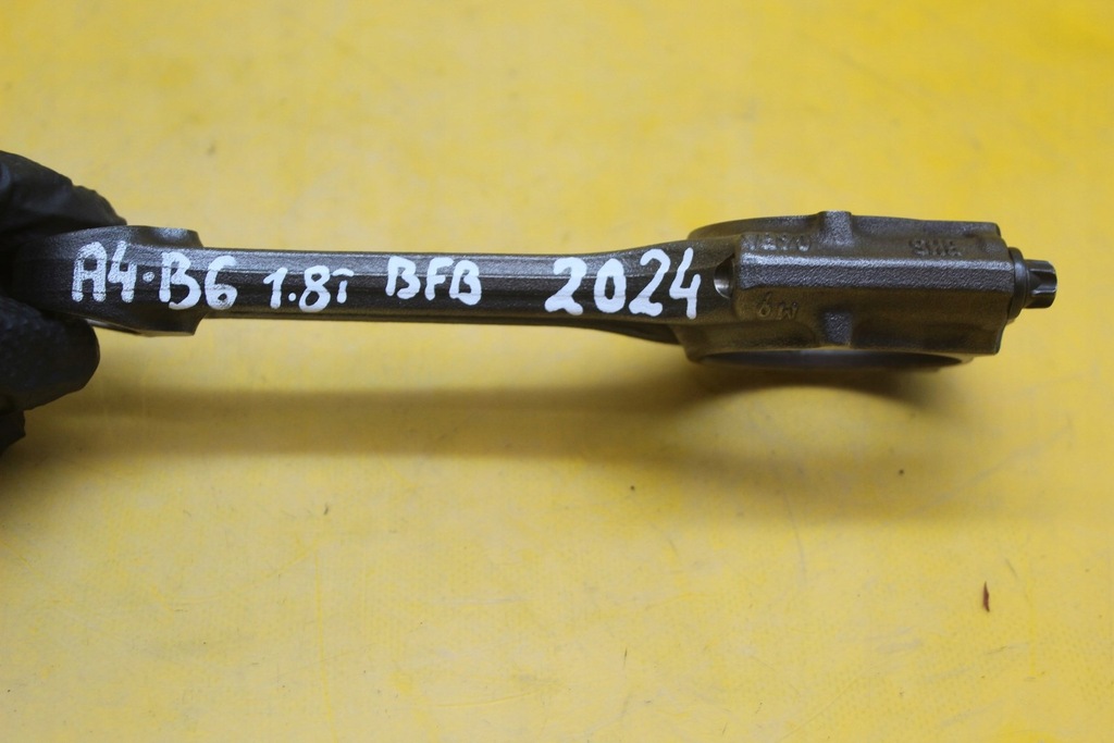 Cark Crank Audi A4 B6 B7 VW Seat Skoda 1.8 T BFB 06BA Product image