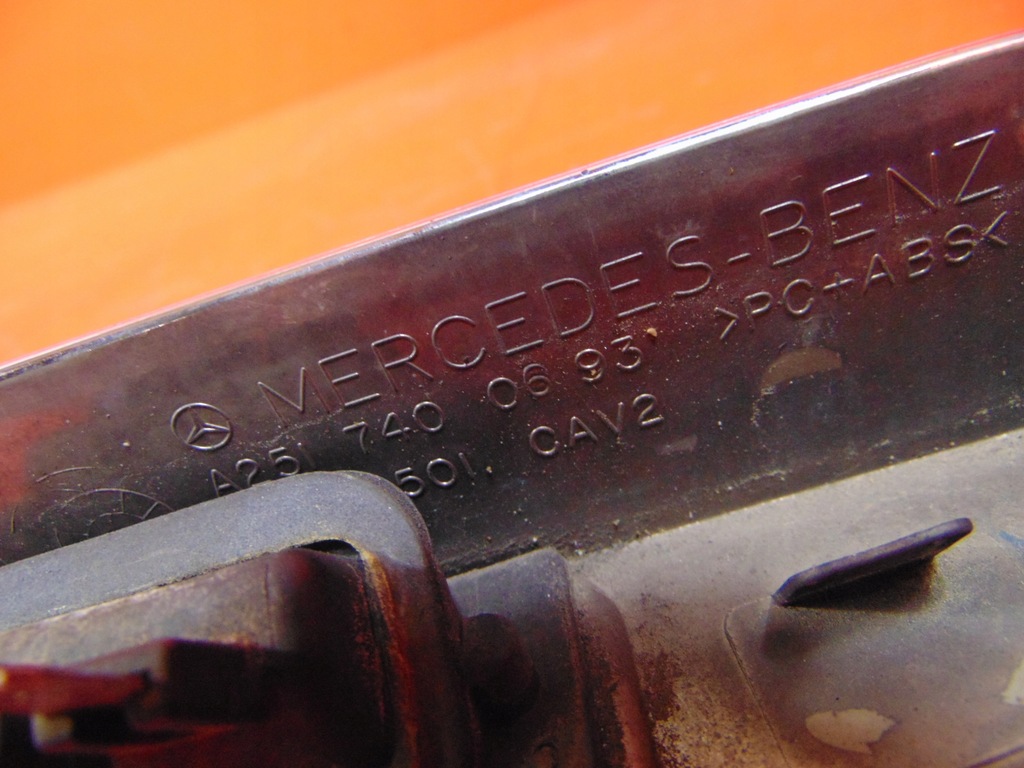 MERCEDES R-KLASA 251 W251 BLENDA ΚΑΠΑΚΙ ΚΑΛΥΜΜΑΤΟΣ Α2517400693 Product image