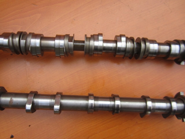 VW AUDI CAMSHAFT 1.8 2.0 TSI TFSI INTAKE 06H101H EXHAUST 06K109247E Product image