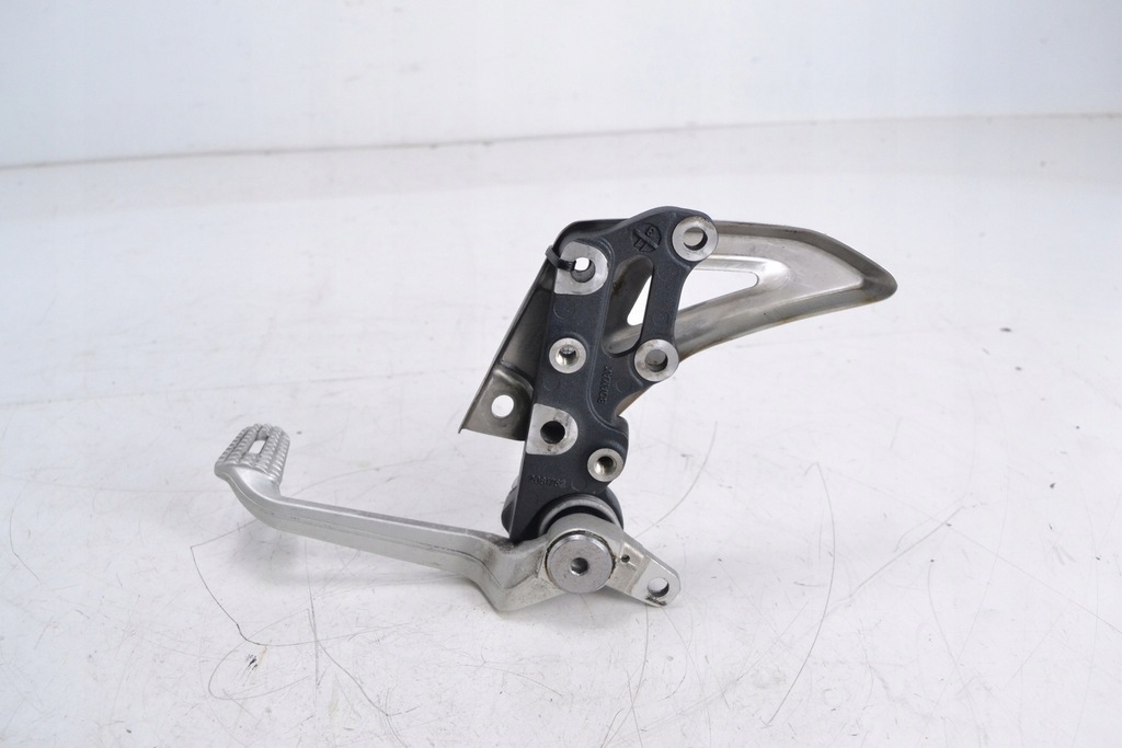Ρυθμίστε το μπροστινό δεξί Triumph Speed ​​Triple 1050 11-16 Product image