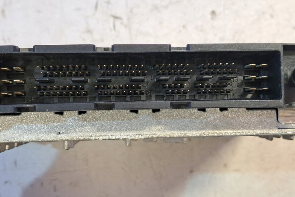 ECU Volvo XC90 και 0281011441 2.4L Diesel 120kW 2005 Υπολογιστής κινητήρα Product image
