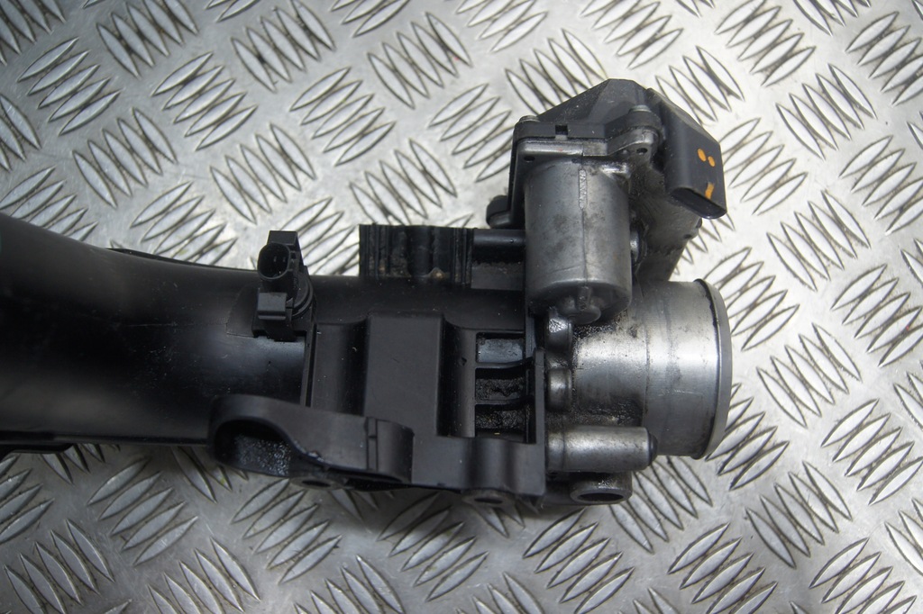 PIPE AIR INTAKE SPRINTER 906 A6460902737 Product image