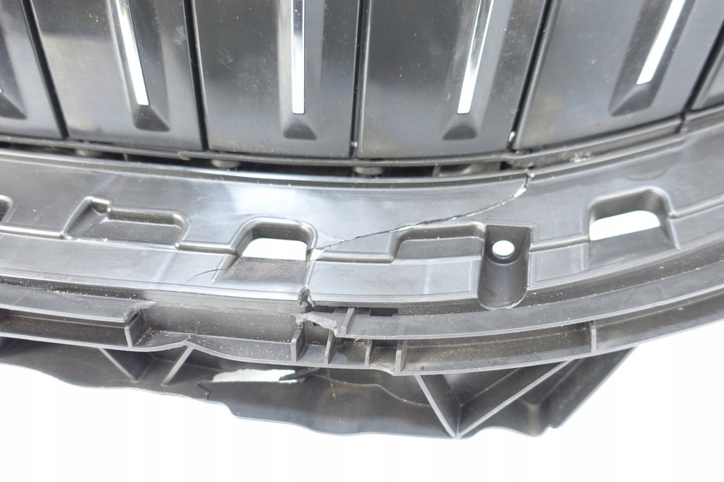 BMW 8 G14 G15 G16 Μπλε εισδοχή αέρα μπροστά 187156-10 Product image