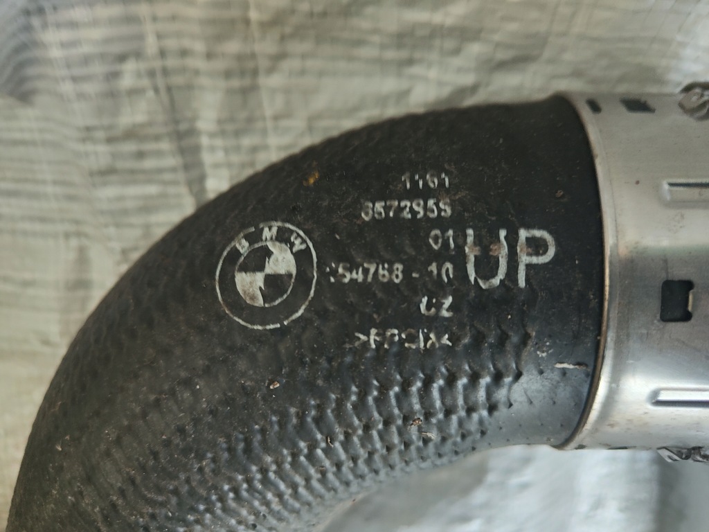 BMW G20 G21 WAZ INTERCOOLER PIPE 8572856 B47 B48 Product image
