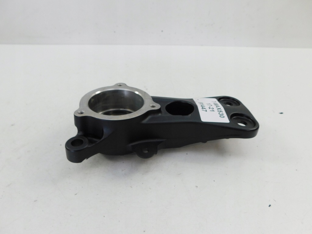 YAMAHA T-MAX 530 17-21 HUB Product image