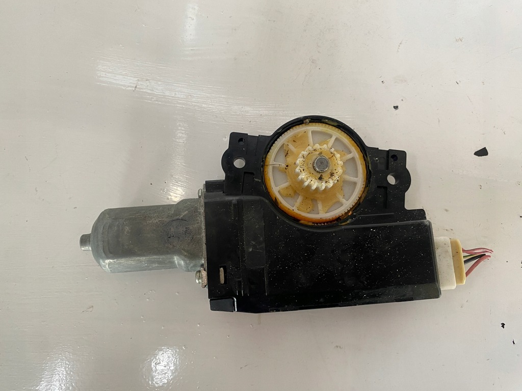 SUZUKI GRAND VITARA II SUNROOF MOTOR 971071-10750 Product image