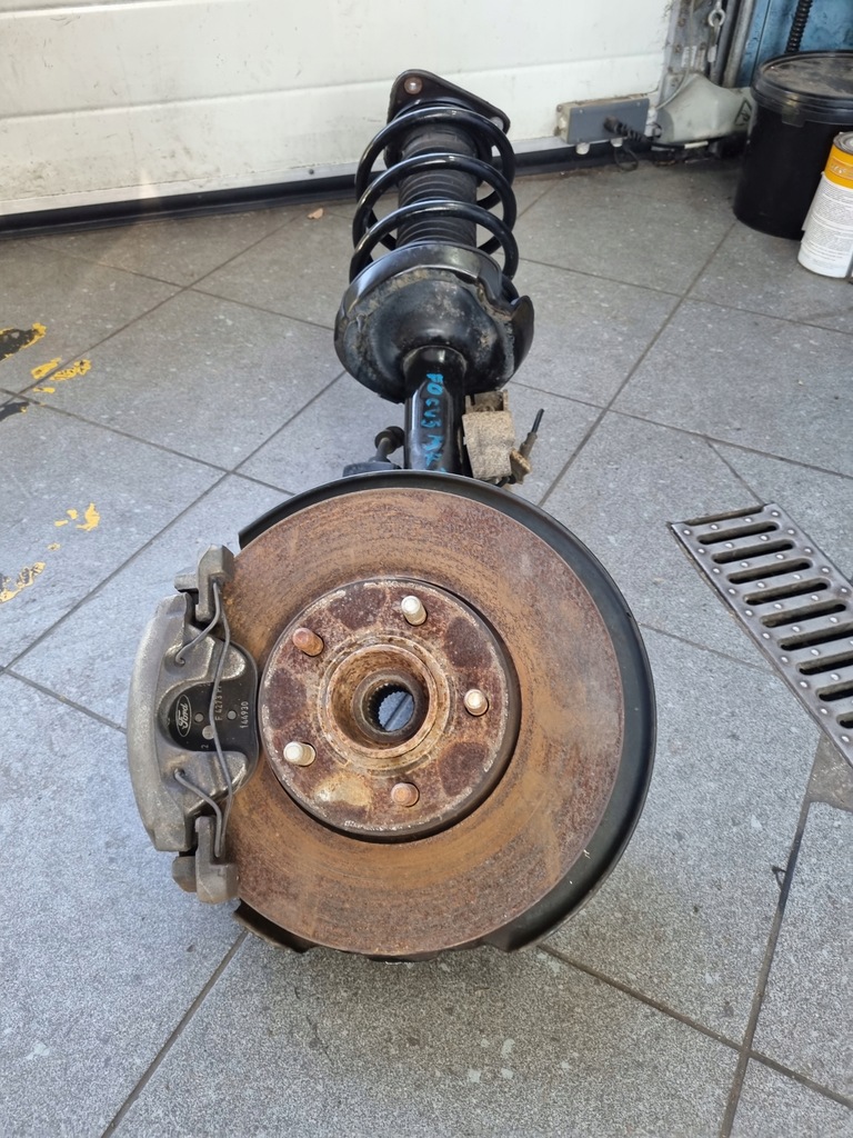 FORD FOCUS MK3 KNUCKLE ΑΡΙΣΤΕΡΟ MCPHERSON ΑΜΟΡΤΙΣΤΡΙ 1.0 ECOBOOST KPL Product image