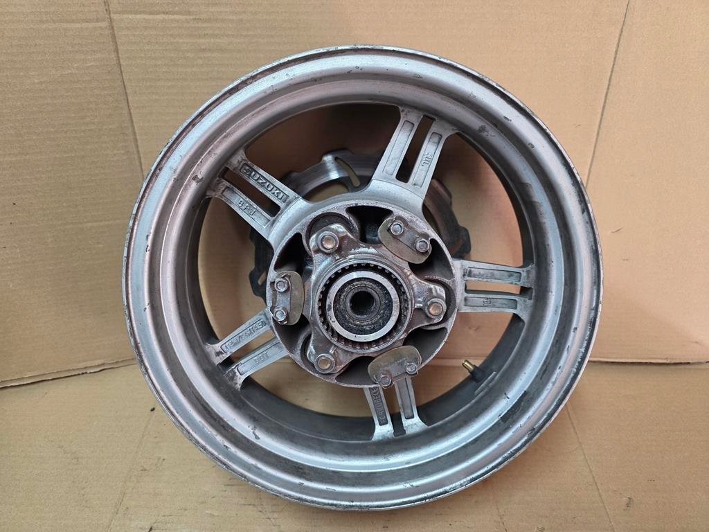 Suzuki Burgman ένα 650 02-12 κοντά στο πίσω χείλος Product image