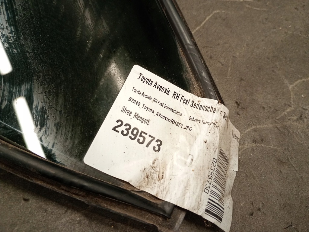 Δεξιό γυαλί Toyota Avensis T250 05R Product image