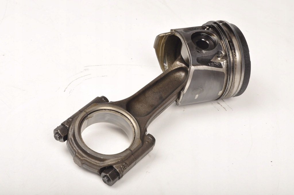 VOLVO S40 V50 2.0 D 136HP ΕΜΒΟΛΟ ΜΕ ΣΥΝΔΕΔΙΟ 085190 Product image