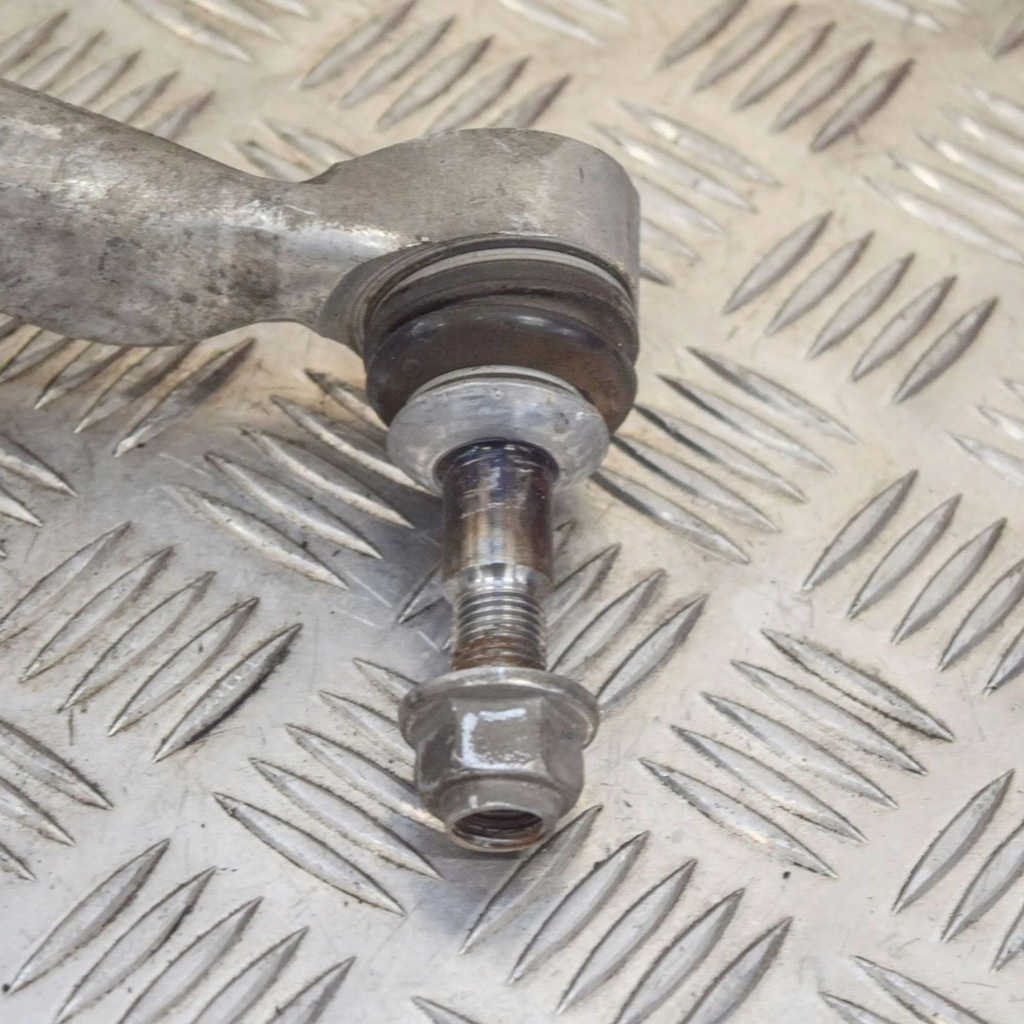 BMW 1 F20 F21 2019 Αφήνει την εφαρμογή Product image