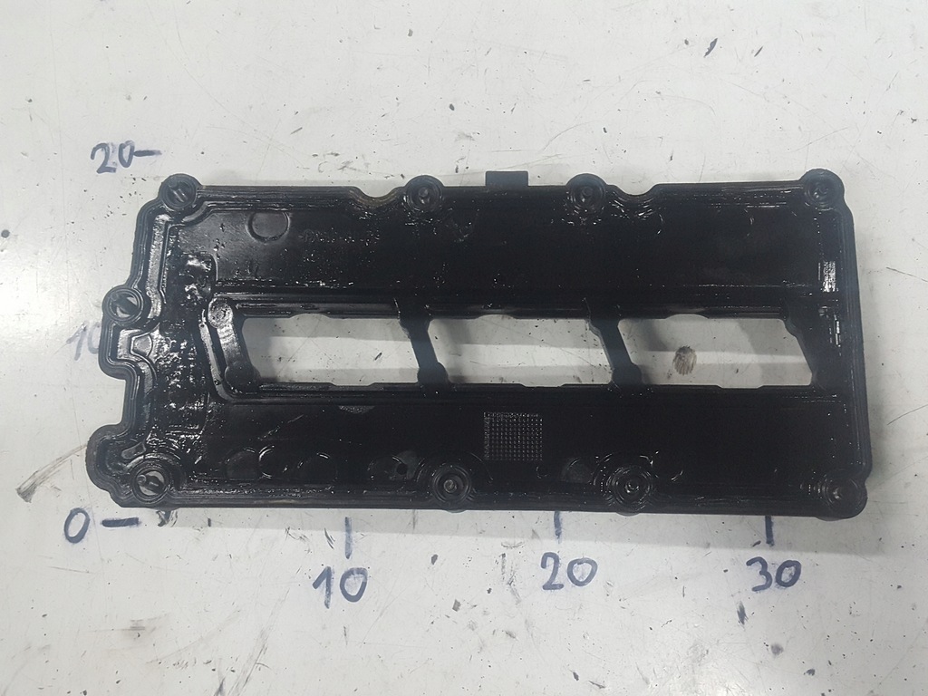 ΚΑΛΥΜΜΑ ΒΑΛΒΙΔΑΣ AUDI A4 B8 A5 2.7 TDI CGK ΔΕΞΙΑ Product image