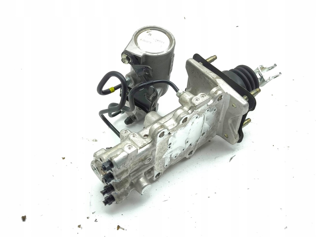 Toyota RAV 4 (XA50) 2020 Κύριος κύλινδρος φρένου Product image