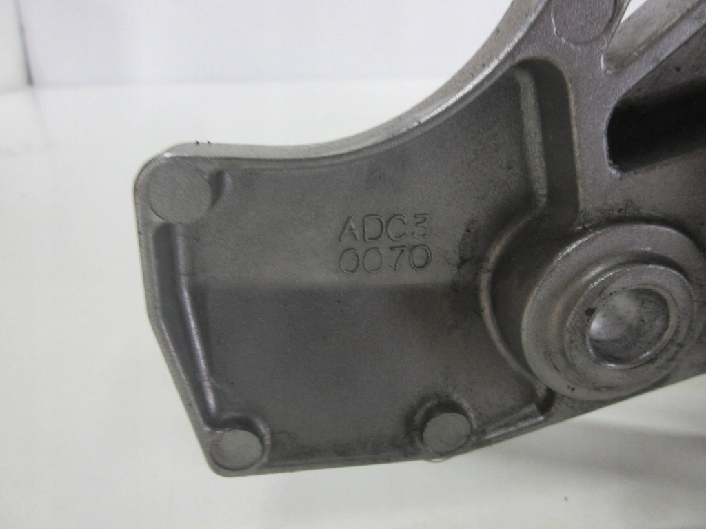 Kawasaki με 750 Z750 03-06 Ρυθμίστε τα πόδια δεξιά φρένο πεντάλ Product image