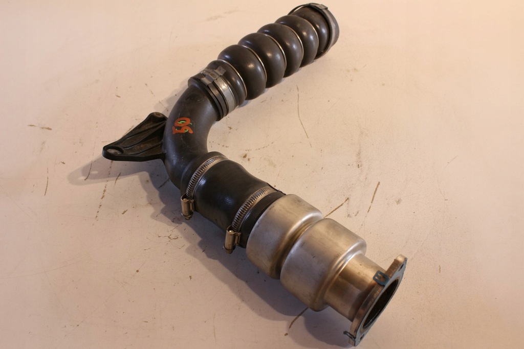 Ελαστικός σωλήνας αέρα Ford Kuga Mk2 1.5 TDCI Product image