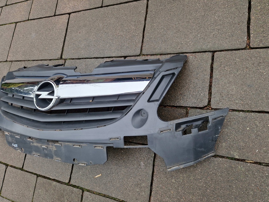 Opel Corsa D Πριν ανυψώσει το μπροστινό προφυλακτήρα Dummy Chrome 13179940 06-2011 Product image