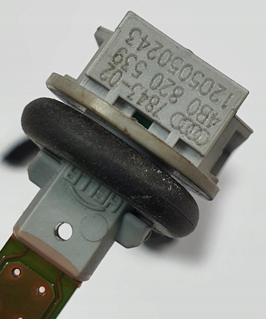ΑΙΣΘΗΤΗΡΑΣ ΘΕΡΜΟΚΡΑΣΙΑΣ VW GOLF V 4B0820539 Product image