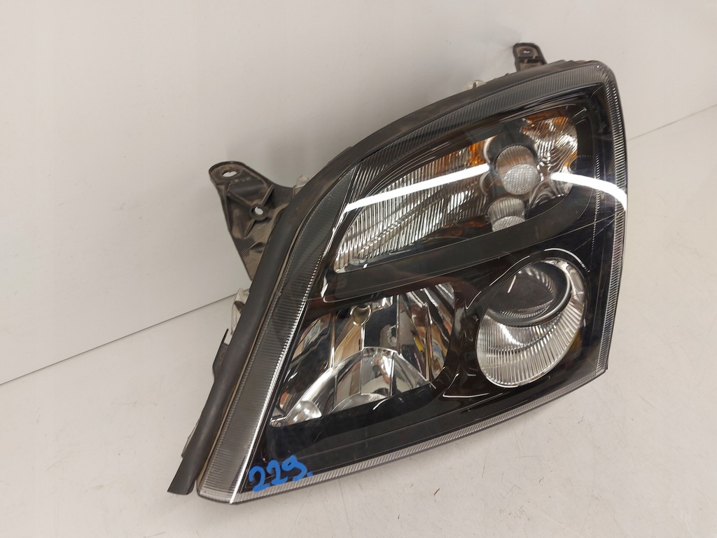 Προβολέας Opel Vectra C Signum GTS Xenon 02-05, εμπρός αριστερό φωτιστικό Product image