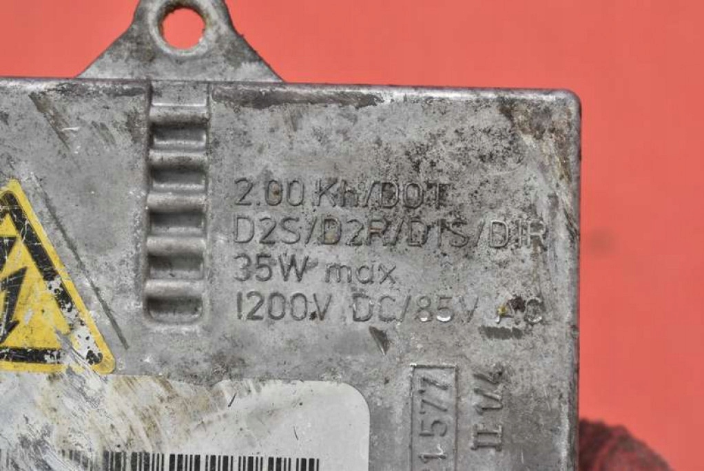 ΜΕΤΑΤΡΟΠΟΣ XENON ΔΕΞΙΑ 1307329074 BMW E63 03-07 Product image