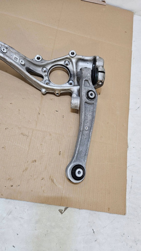 Δεξιά Swingarm Audi Q5 80A 80A407560 Product image
