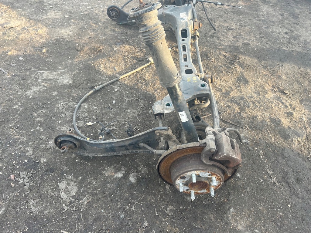 Kia Sportage III 1.7 CRDI Sanki Bable Suspension πίσω 55410-3U800 Product image