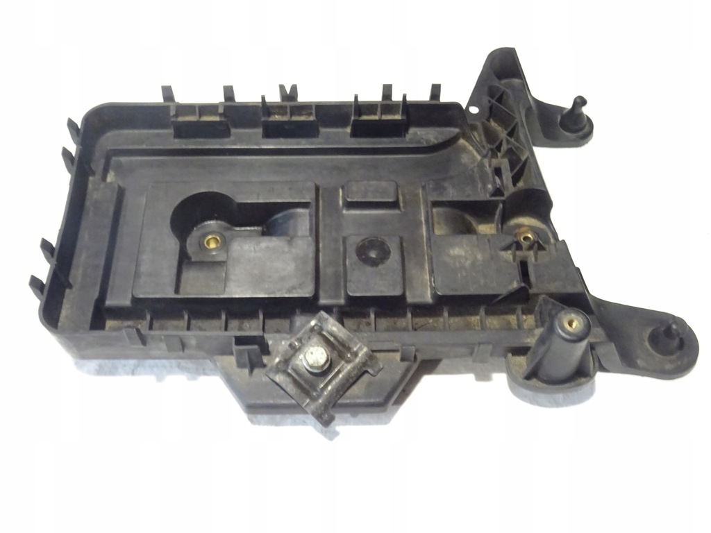 ΚΑΤΑΣΚΕΥΗ ΜΠΑΤΑΡΙΑΣ ΒΑΣΗ VW TOURAN I 1 1T0 2.0 TDI 1K0915333B Product image