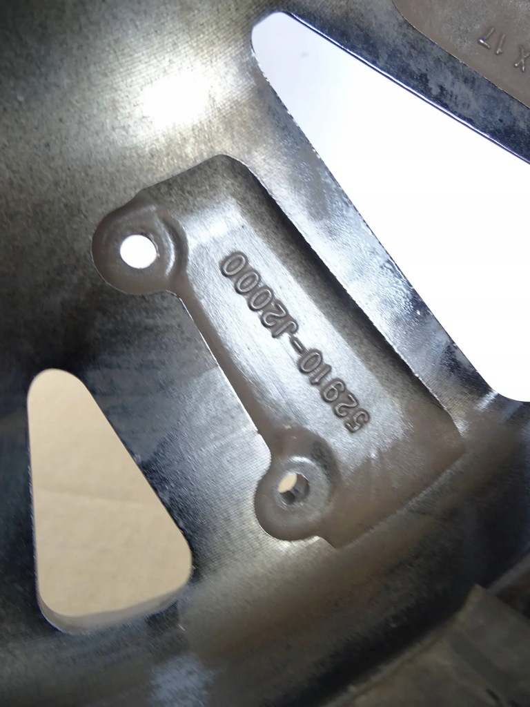 RIM KIA 7J x 17 ET50 52910-J2000 5X114.3 Product image