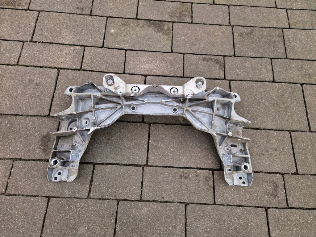 Infiniti Q50 Sled Trolley Front 4ge   2013 Product image