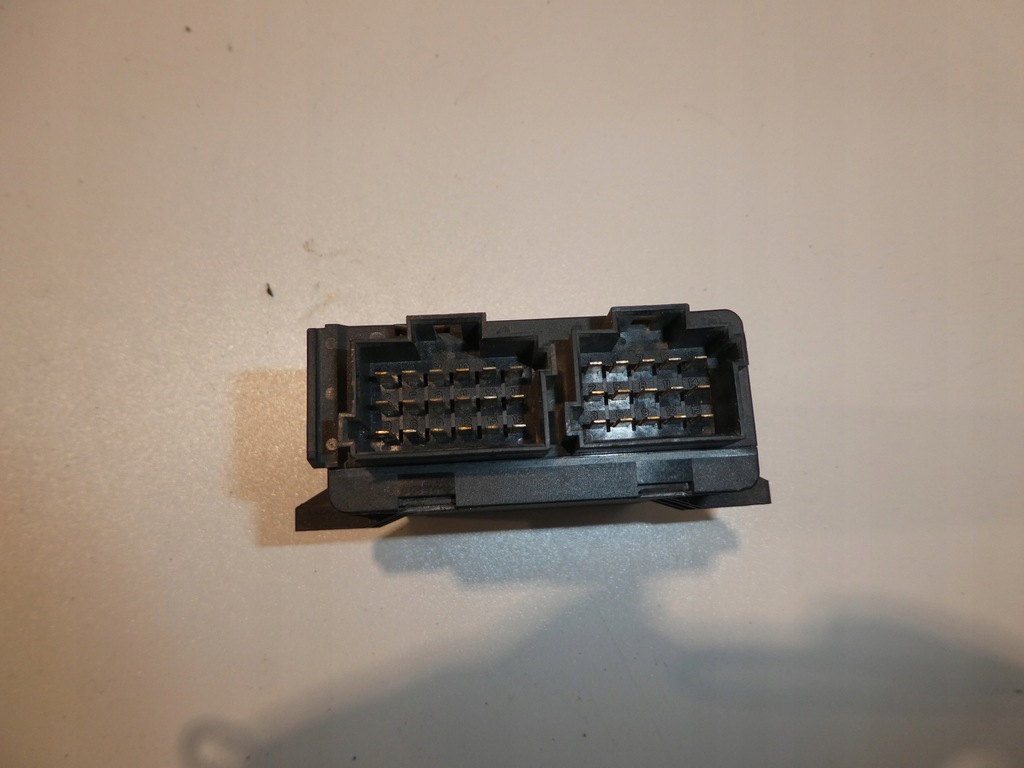 ΜΟΝΑΔΑ ΚΕΝΤΡΙΚΟΥ ΚΛΕΙΔΩΜΑΤΟΣ MERCEDES W906 0004461019 Product image
