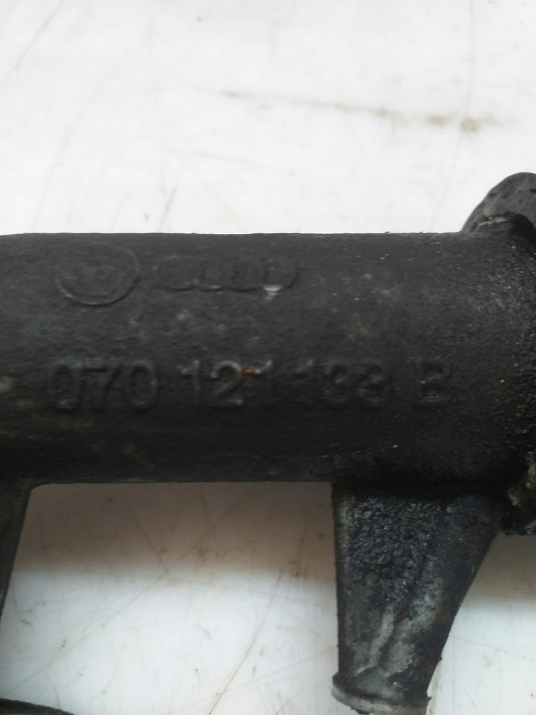 ΣΥΝΔΕΣΗ ΝΕΡΟΥ VW T5 2.5TDI 070121133B Product image