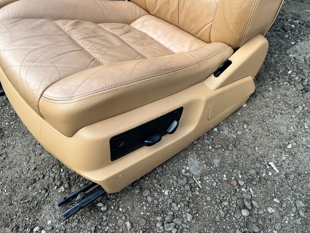 PORSCHE CAYENNE S I 7L ΔΕΡΜΑΤΙΝΑ ΚΑΘΙΣΜΑΤΑ 03- Product image