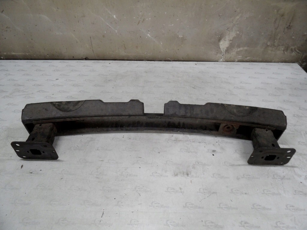 Ford Kuga MK1 και 10R Bumper Beam πίσω 8v41-17955-AB 8v41-17954-AB Product image