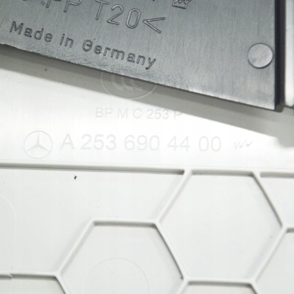 Mercedes-Benz GLC x253 C253 2016 Δεξιά πλευρά κάλυμμα Upper Post / B Product image