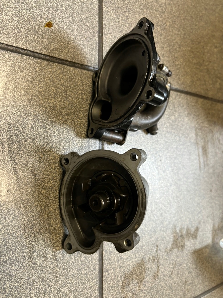 Αντλία νερού Yamaha FZS 600 Fazer 02-04 Product image