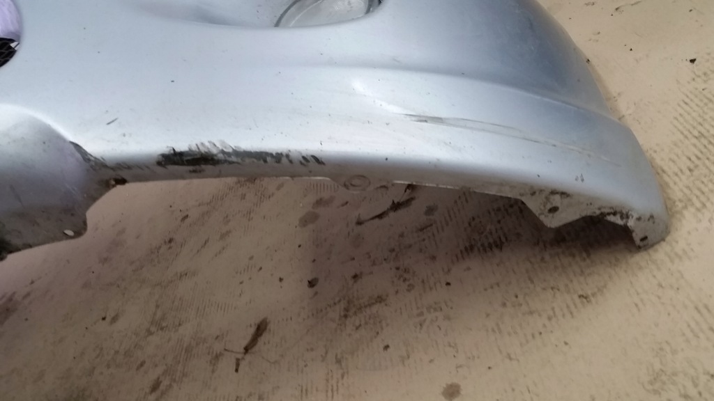 Μπροστινός προφυλακτήρας Mitsubishi Grandis Product image
