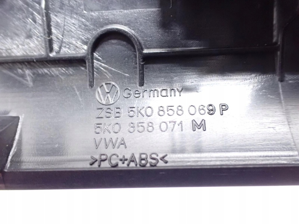 ΚΟΝΣΟΛΑ ΠΛΑΚΕΤΑ ΠΑΝΕΛ EUROPA 5K0858069P VW GOLF VI 6 10R Product image