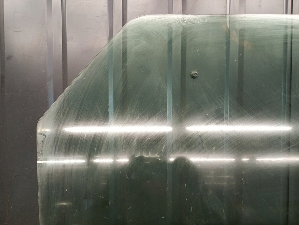 Δεξί γυαλί πίσω Ford Escort IV 93R Product image