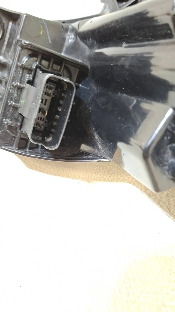 HALOGEN ΔΕΞΙ LED RENAULT KOLEOS II 266008290R Product image