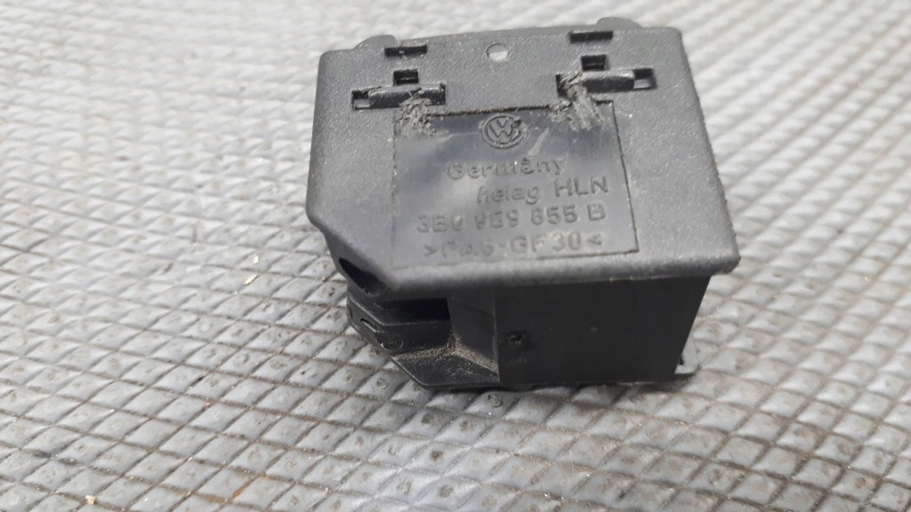 3b0959855b διακόπτης παραθύρου VW Golf IV Product image