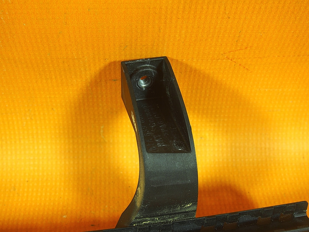 Audi Q2 81A 32KM Οδηγός παραθύρου Πίσω ΔΕΞΙΑ 81a839068 Product image