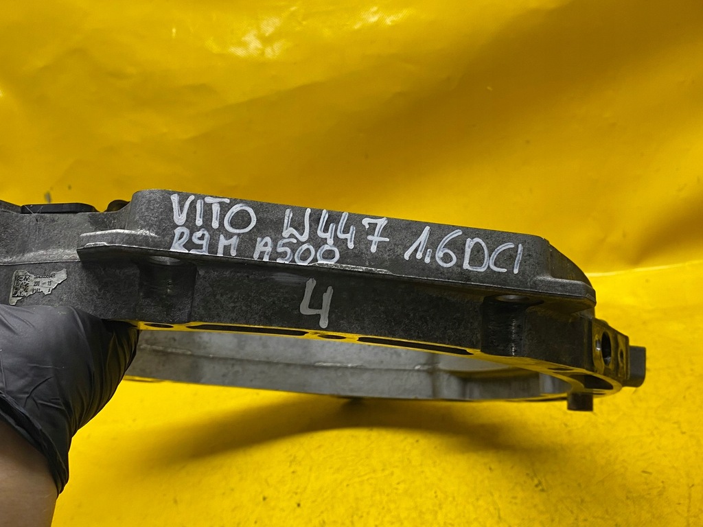 ΚΟΥΤΙ ΦΛΑΝΖΑ ΚΟΥΤΙ A6260102900 VITO W447 W205 1.6 DCI R9M A500 Product image
