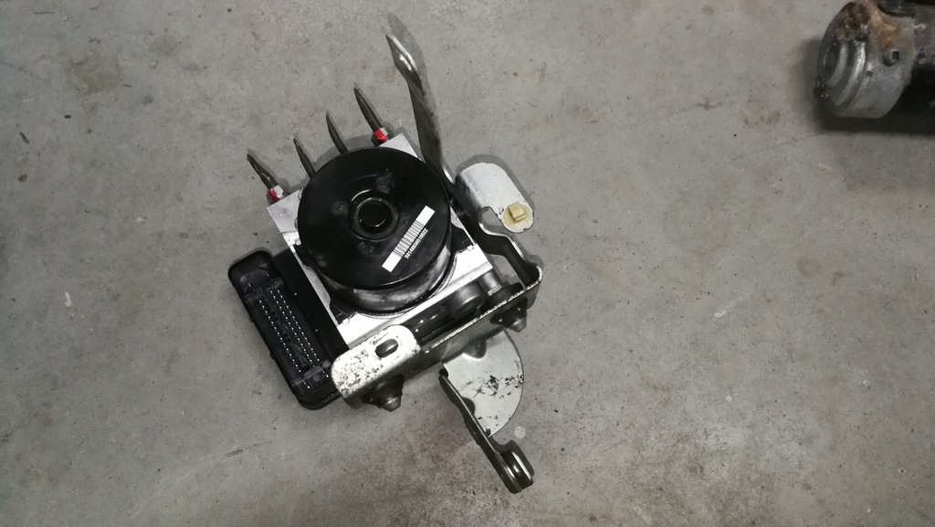 Αντλία ABS ESP 4670a873 Mitsubishi ASX 10-16 Product image