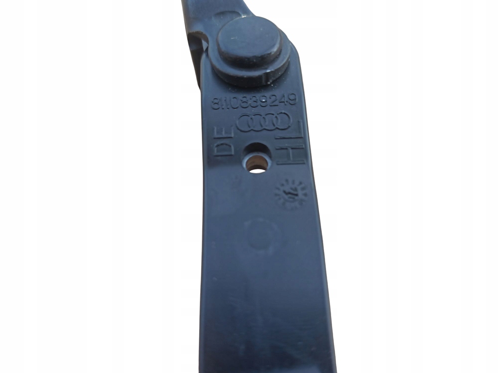 Audi A4 B9 Στάση πόρτας αριστερά πίσω 8W0839249 // Product image