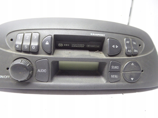 FIAT PUNTO II 188 FACTORY CASSETTE RADIO Product image