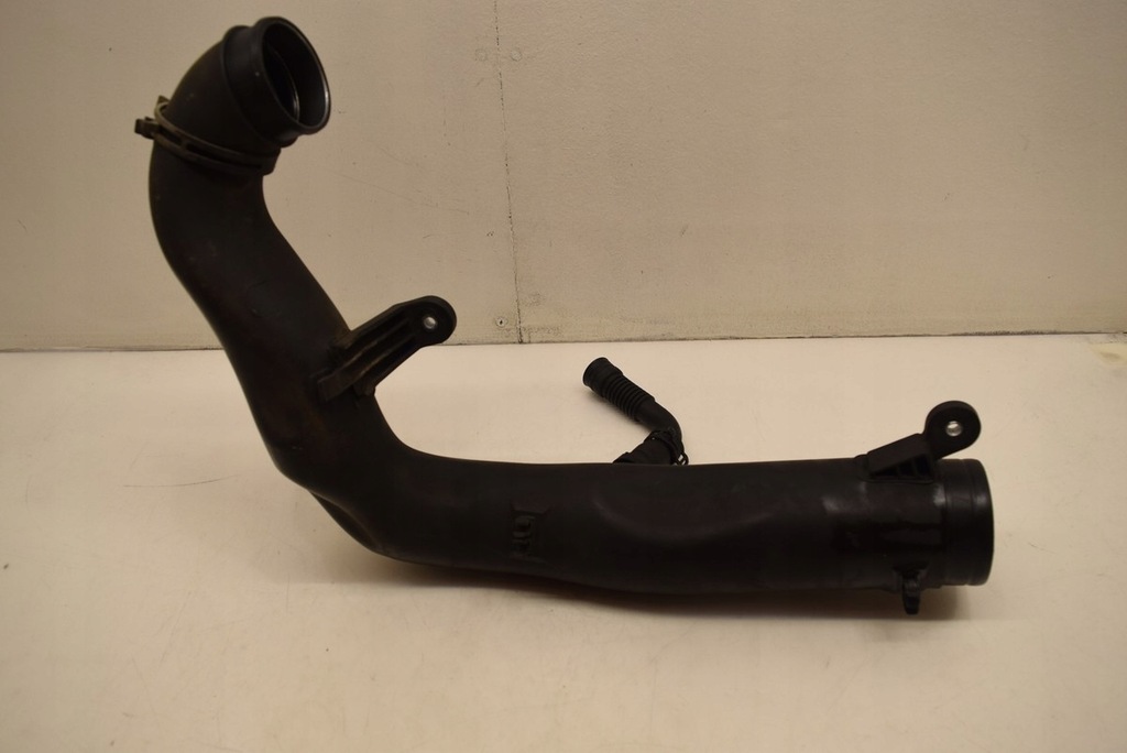 AUDI VW SEAT SKODA 2.0TDI AIR PIPE Product image