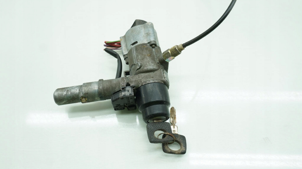 Mercedes S124 W124 Διακόπτης ανάφλεξης με ένα πλήκτρο 3.0 B Automat Product image