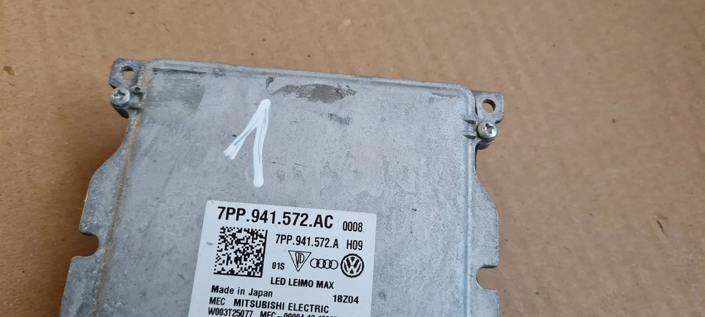 Q5 80A LED Converter Front Lamp 7pp941572ac VW Audi Product image