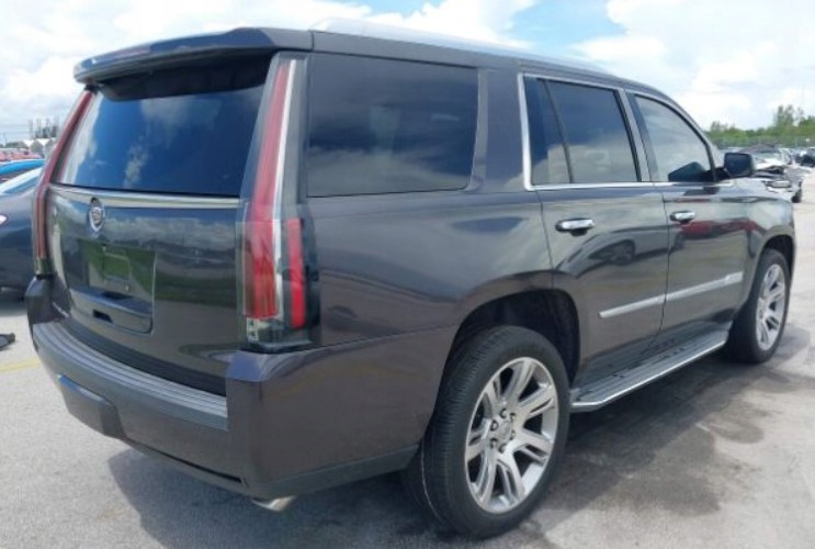 P2 Cadillac Escalade IV 2014 - Υποστήριξη της συνημμένης μπαταρίας GM 22829070 Product image